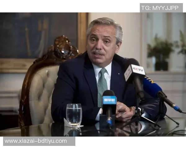 斯卡洛尼解释冈萨雷斯踢边卫的原因强调其能力而非对手因素